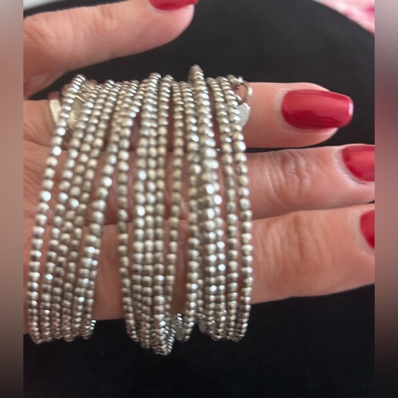 Stella & Dot Bardot Bracelet Silver Tone GUC - Picture 2 of 3